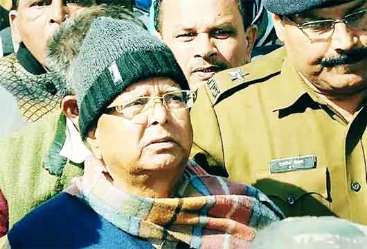 चारा घोटाला : लालू प्रसाद यादव को 3.5 साल की सजा, 5 लाख का जुर्माना
